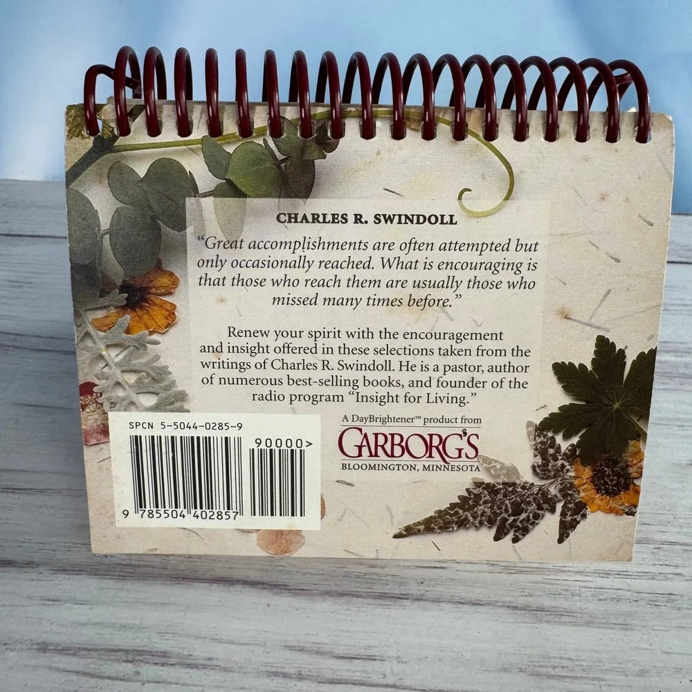 Garborgs The Grace of Encouragement Calendar Charles Swindoll Floral Small Gift